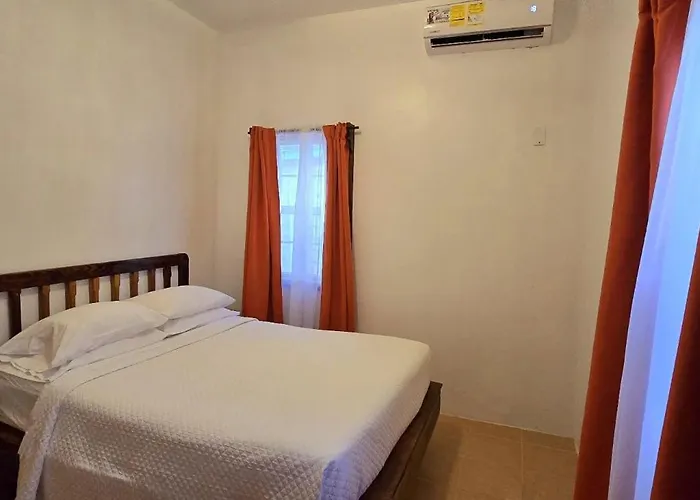 Tranquility Bay Villa *